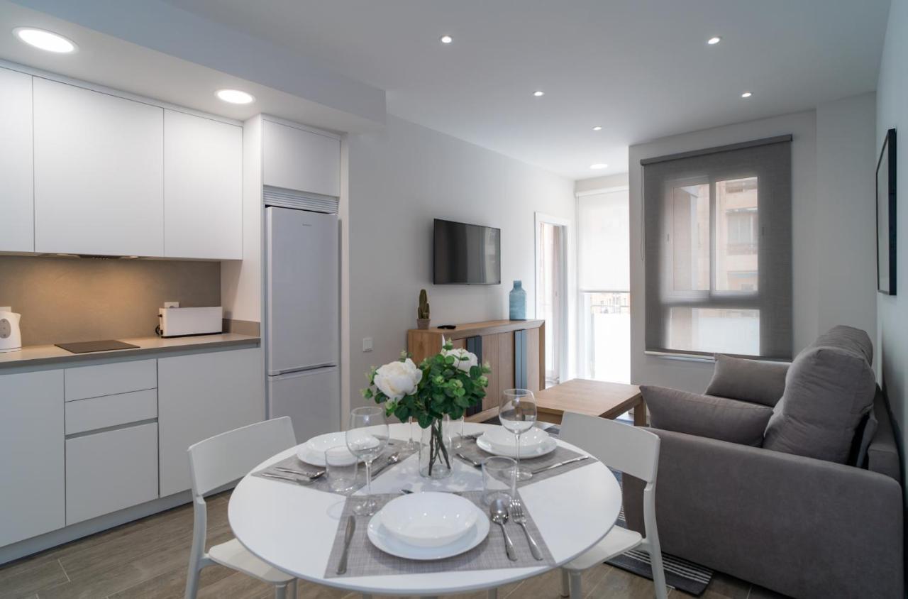 Aac Malaga - Apartamento Luminoso Y Nuevo, A 1,3Km Del Centro De Malaga Luaran gambar