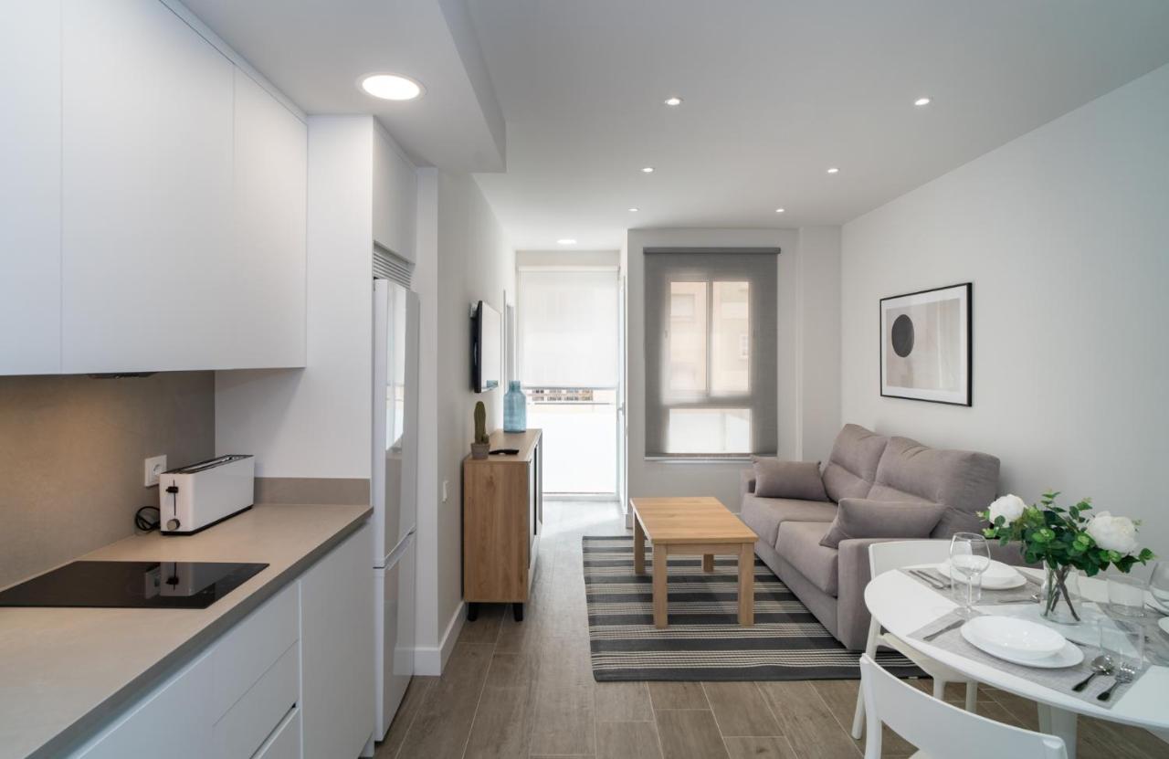 Aac Malaga - Apartamento Luminoso Y Nuevo, A 1,3Km Del Centro De Malaga Luaran gambar